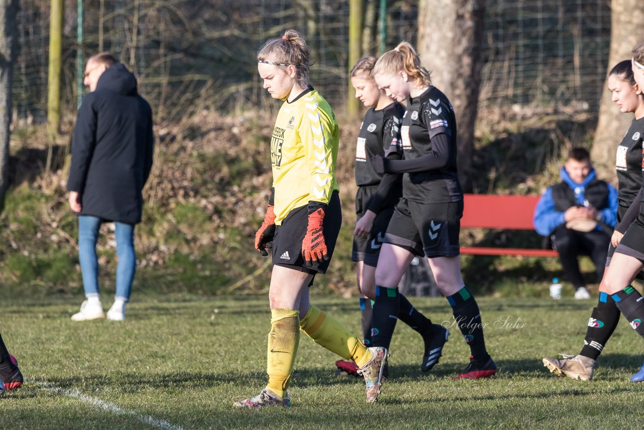 Bild 220 - F Rot Schwarz Kiel - SV Henstedt Ulzburg 2 : Ergebnis: 1:1